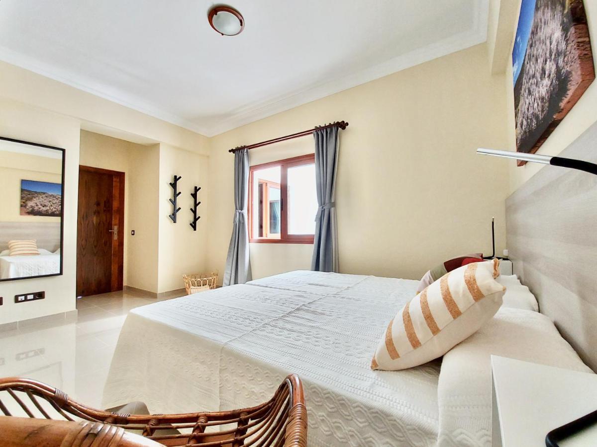 Aromas Attic Apartment
