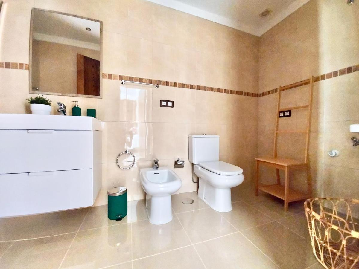 Apartment Aromas Attic *